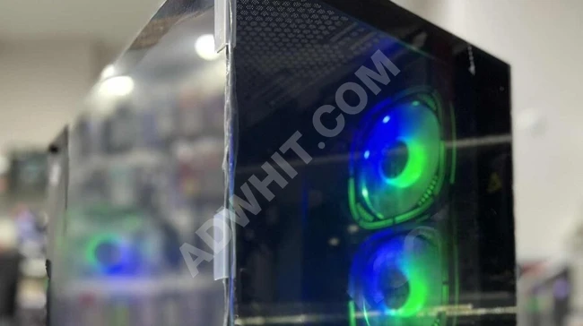 كمبيوتر ألعاب معالج i7-4770 / ذاكرة 8GB RAM / قرص 256GB NVME SSD / بطاقة شاشة RX 570 4GB