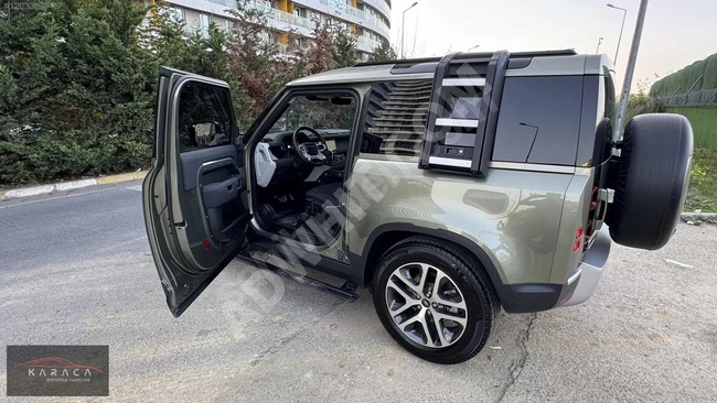 Land Rover Defender 90 3.0 D + equipped with accessories 14,000 km with a 20% bill