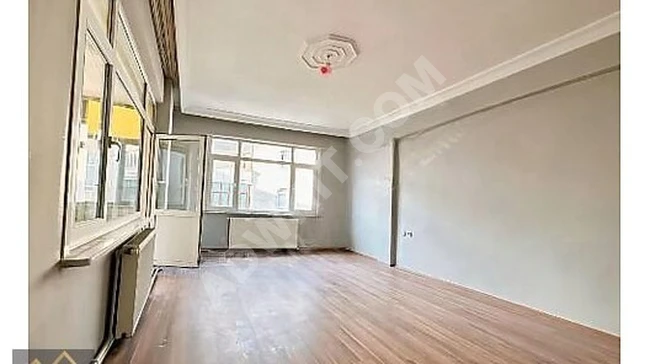 Apartment 2+1 for sale in BAHÇELİEVLER near FERİT SELİM suitable for loan