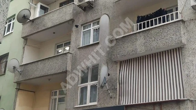 Apartment 2+1 for sale, fourth floor, will be shown with the tenant, with eastern and western fronts, on HÜRRİYET CAD