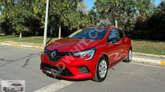 سيارة RENAULT CLİO 1.0 SCE JOY موديل 2023 ناقل حركة عادي  بدون طلاء  من ONS MOTORS