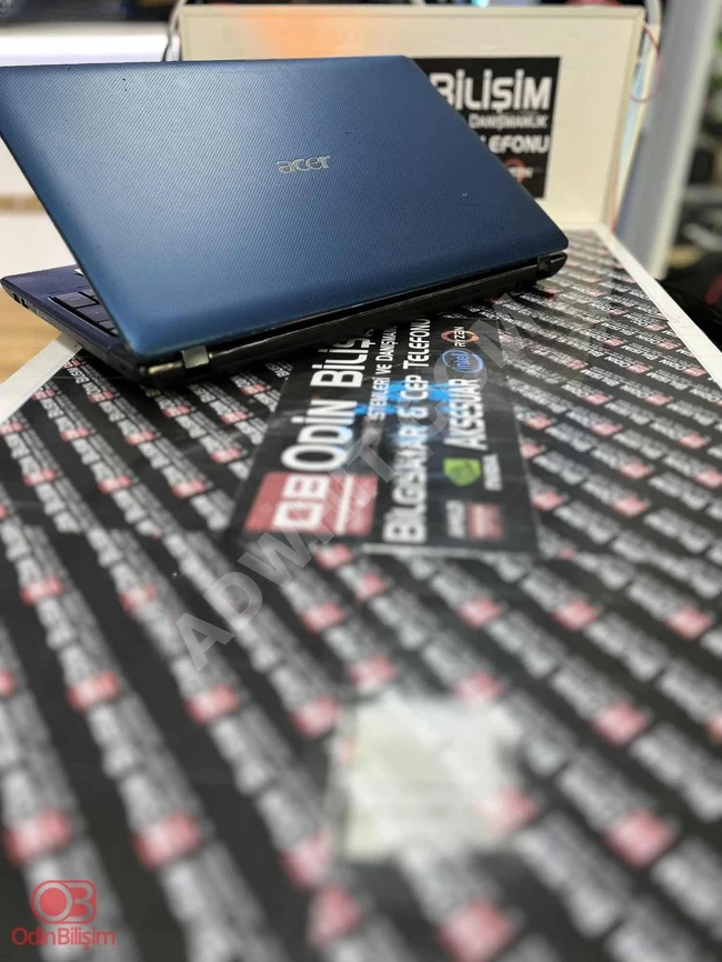 Acer بمعالج i5-2410M، ذاكرة 8GB، قرص SSD بسعة 128GB، وبطاقة شاشة GT 520M