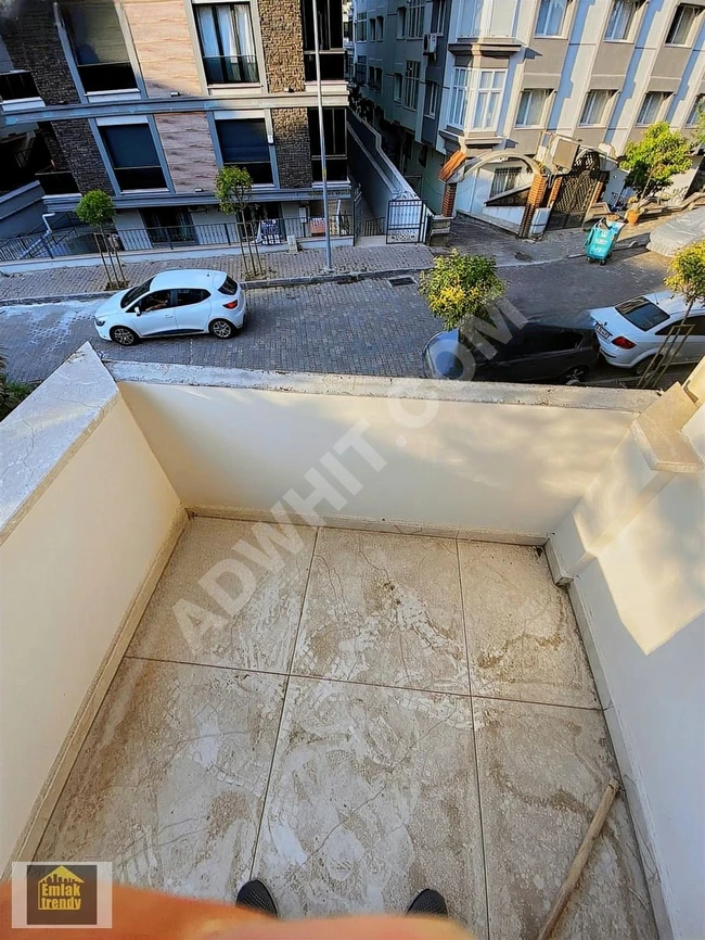 Apartment 2+1 with master bathroom, in a new building on ÇİNİLİ Mosque Alley in Bahçelievler