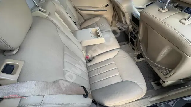 سيارة Mercedes ML 320 CDI 4Matic أوتوماتيك بمسافة 315,000 كيلومتر