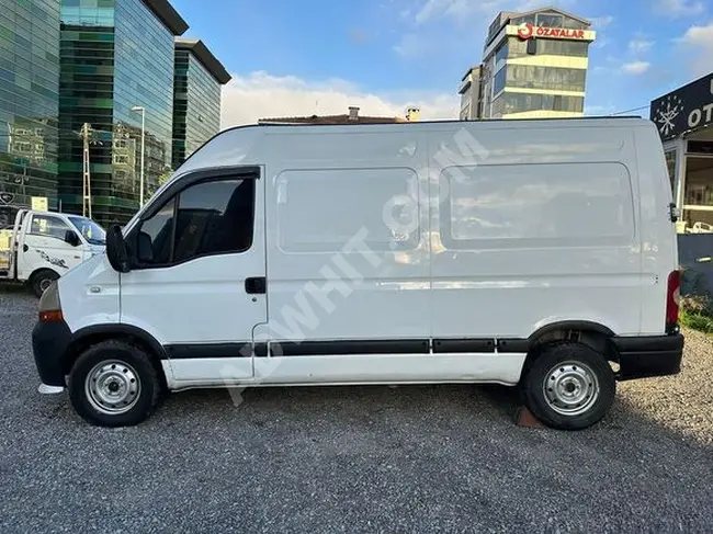 شاحنة بانل 10.8 متر مكعب ديزل RENAULT MASTER 2.5 DCİ موديل 2010 - من ÜÇYAY OTOMOTİV