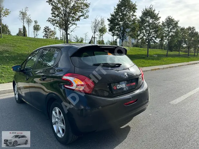 سيارة PEUGEOT 208 1.4 HDİ موديل 2012 ديزل - أكتيف أوتوماتيك