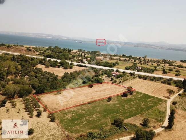 Land 100 meters from the highway, located near the entrance of ILGARDERE KÖY village in, GELİBOLU, ÇANAKKALE