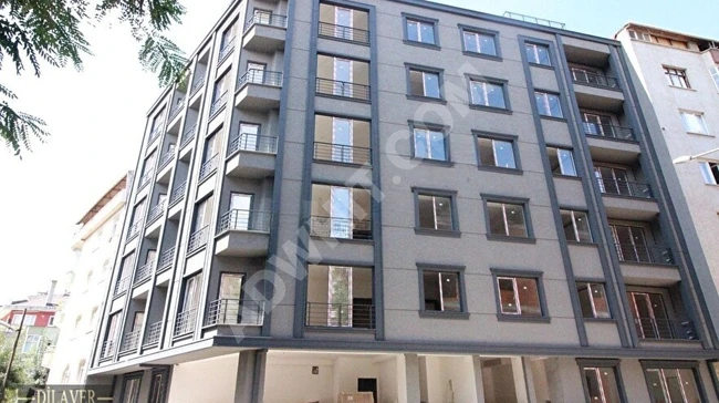 2+1 corner apartment on the middle floor in BAHÇELİEVLER SOĞANLI