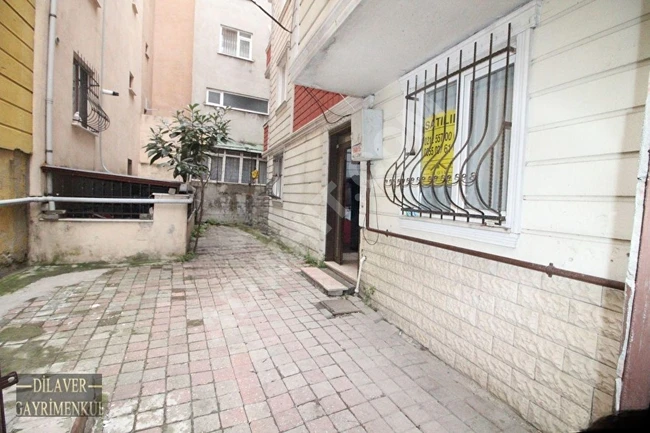 2+1 apartment next to KİRAZLI metro in BAĞCILAR, 12 years old, southern facade, loanable