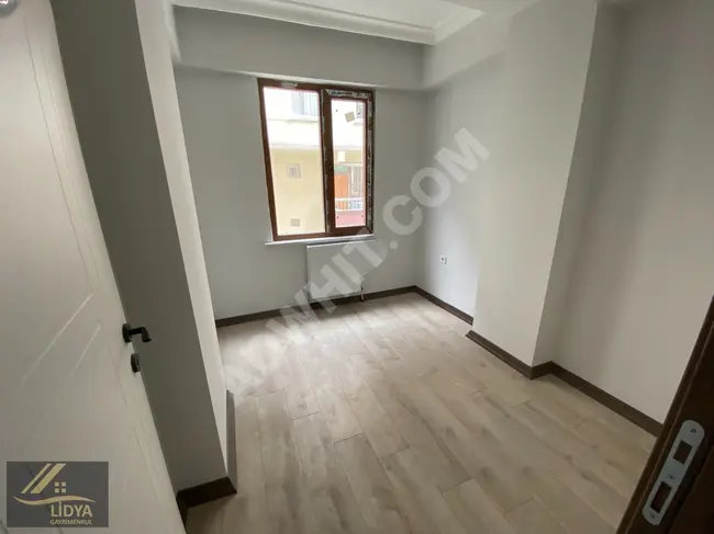 LİDYA EMLAK'tan 3+1 125m2 Asansörlü Otoparklı Deniz Gören Daire