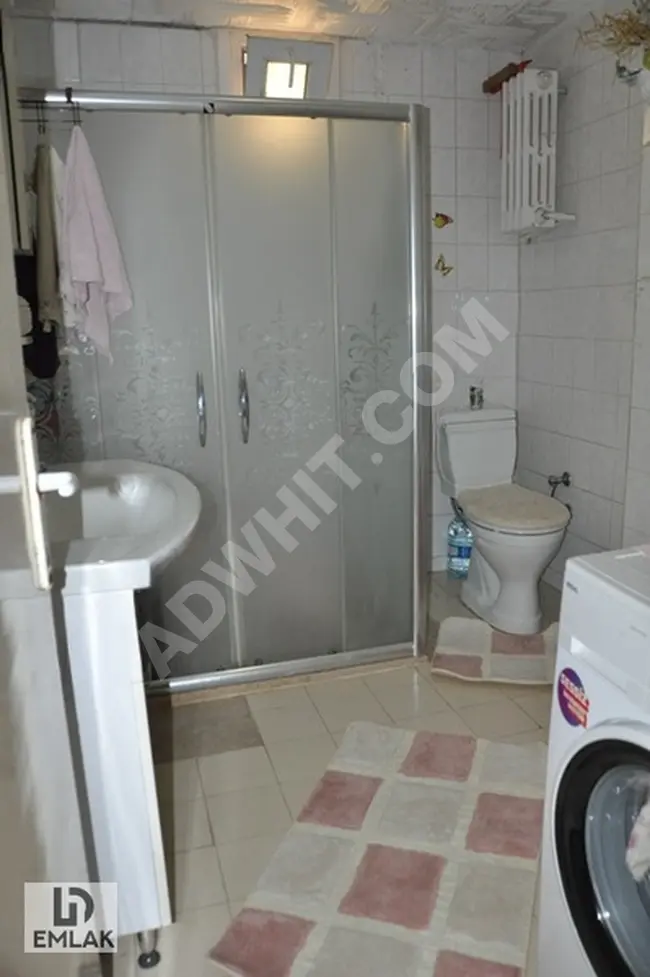 For sale: 3+1 apartment, 160m², on a mid-floor with elevator and parking space