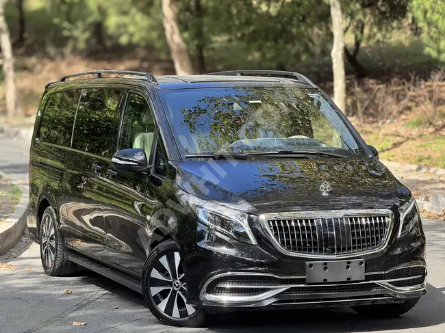 Maybach VIP 2022، متوافق مع D2، ميني باص 9+1 خالٍ من العيوب