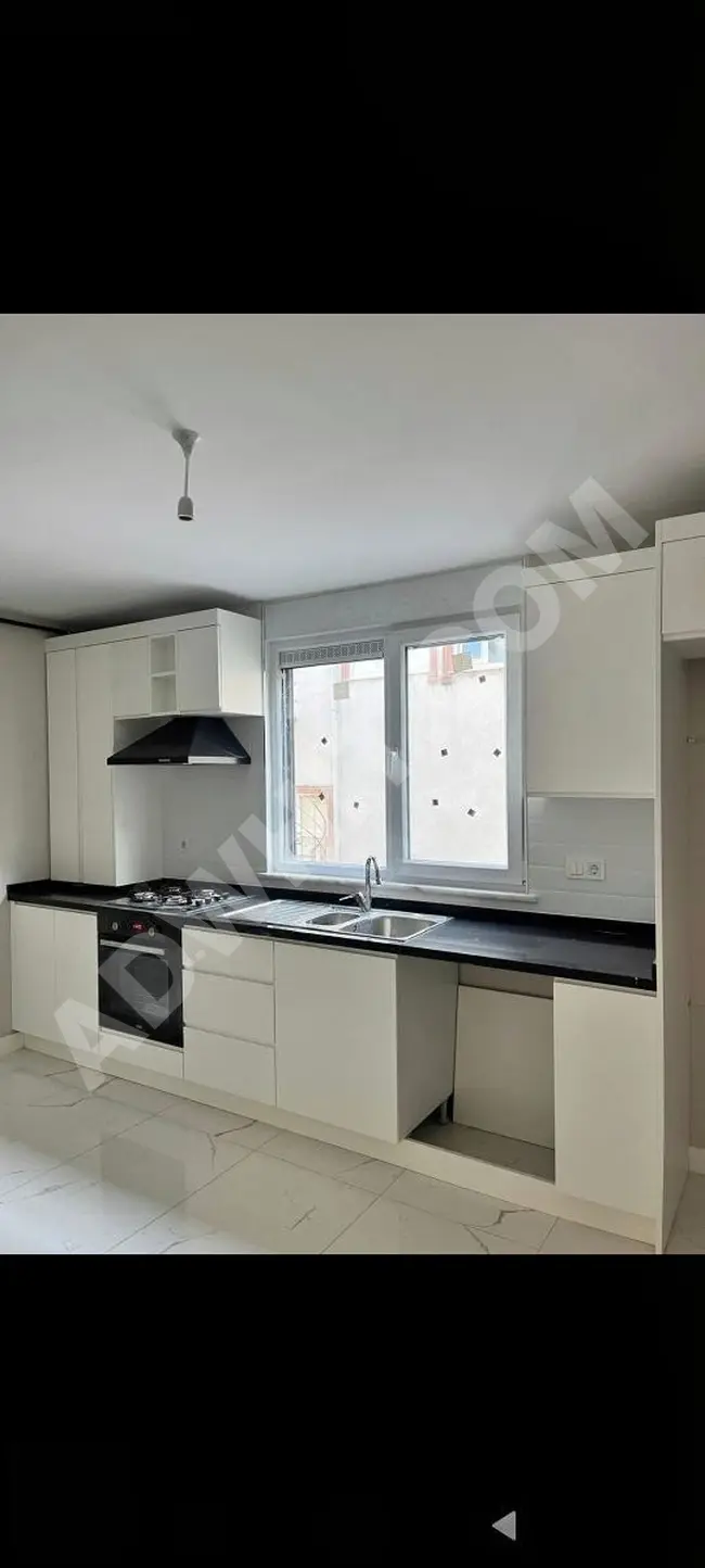 Apartment 3+1 for sale in a new building in YAYLA