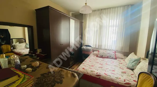 Bahçelievlerde 3+1 Güney ve Köşe Cepheli Satılık Daire