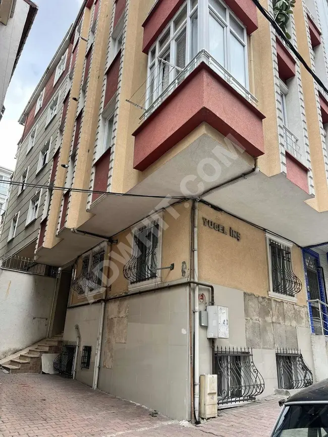 Reverse duplex for sale in a new building in ÇOBANÇEŞME by YÜCELEN EMLAK