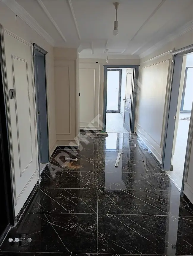 Apartment for rent on the top floor with a special design on the walking road in Bağcılar