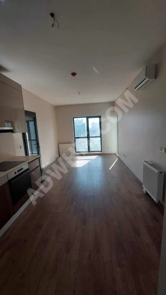 Apartment for rent in the NEF complex next to the metro