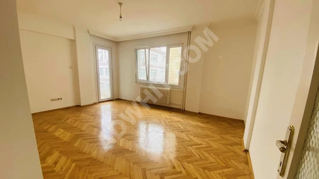 Bakırköy İncirli Yakını Asansörlü 3+1 Kiralık Daire