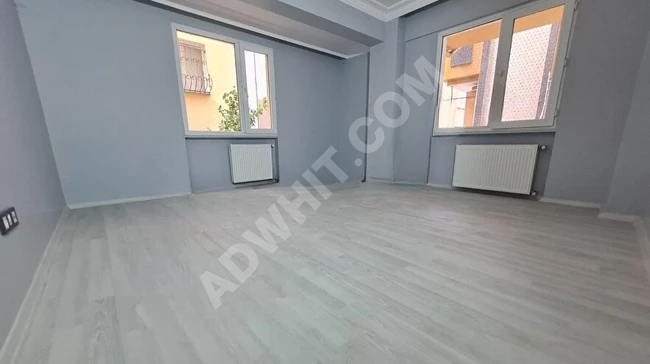 Apartment 3+1 for sale, built in 2006 and suitable for a mortgage, near FATMA HATUN Mosque in BAHÇELİEVLER