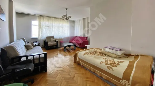 Investment apartment for sale 3+1 in Bahçelievler Bahçeli Nizam