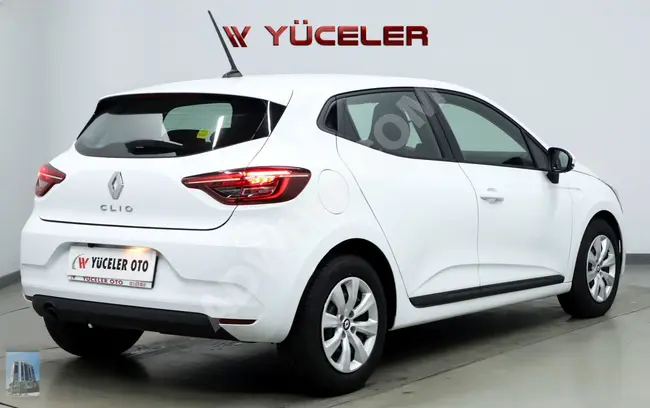 CLIO car model 2021 includes 20% VAT Tesla screen without any flaws from YÜCELER OTO