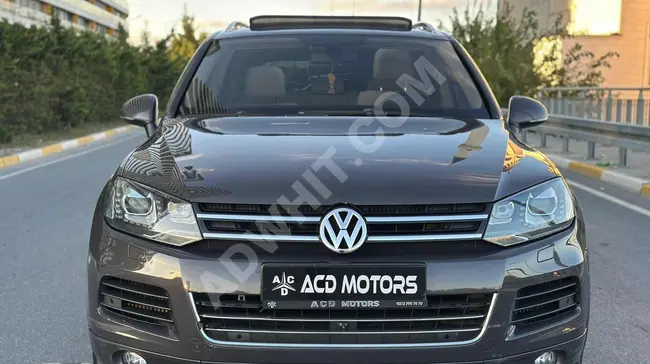 2011 VW TOUAREG 3.0 TDI و  140,000 كم، بدون أضرار، سقف زجاجي من ACD MOTORS