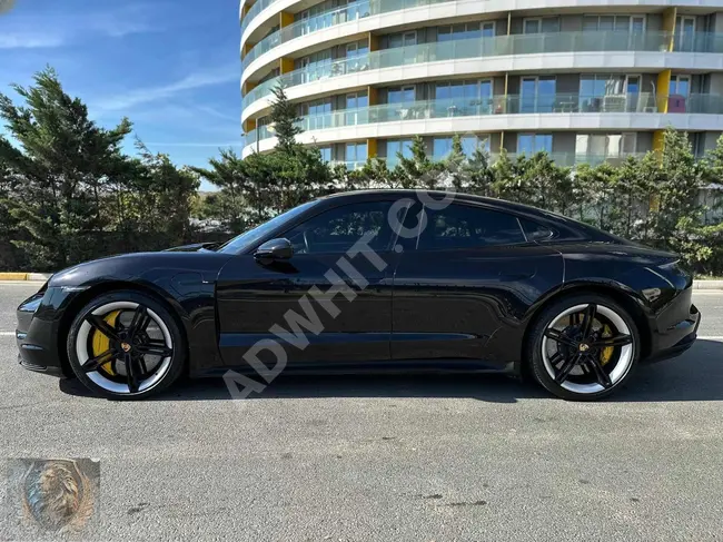 2020 - Porsche TAYCAN - جنط  TURBO S - عداد مسافة 38000 كم - من الوكالة  - من ACD MOTORS