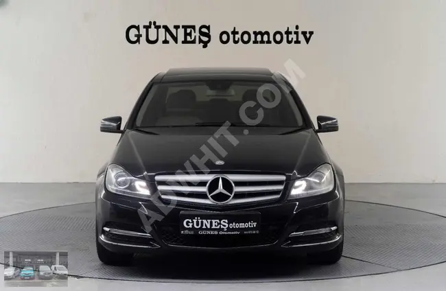 CAM TAVAN**7 İLERİ OTOMATİK**SİYAH RENK İÇİ GRİ**2012 MERCEDES