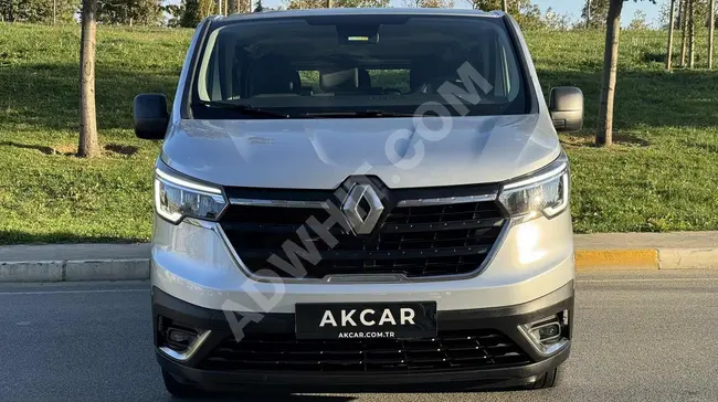 AKCAR-RENAULT TRAFİC-2022-OTOMATİK-EKRANLI-KAMERALI-HATASIZ