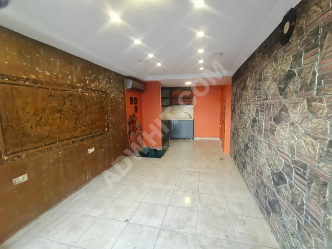 BAkırköy Devlet Hastanesi CAddesinde **2 Katlı Bahçeli Kiralık