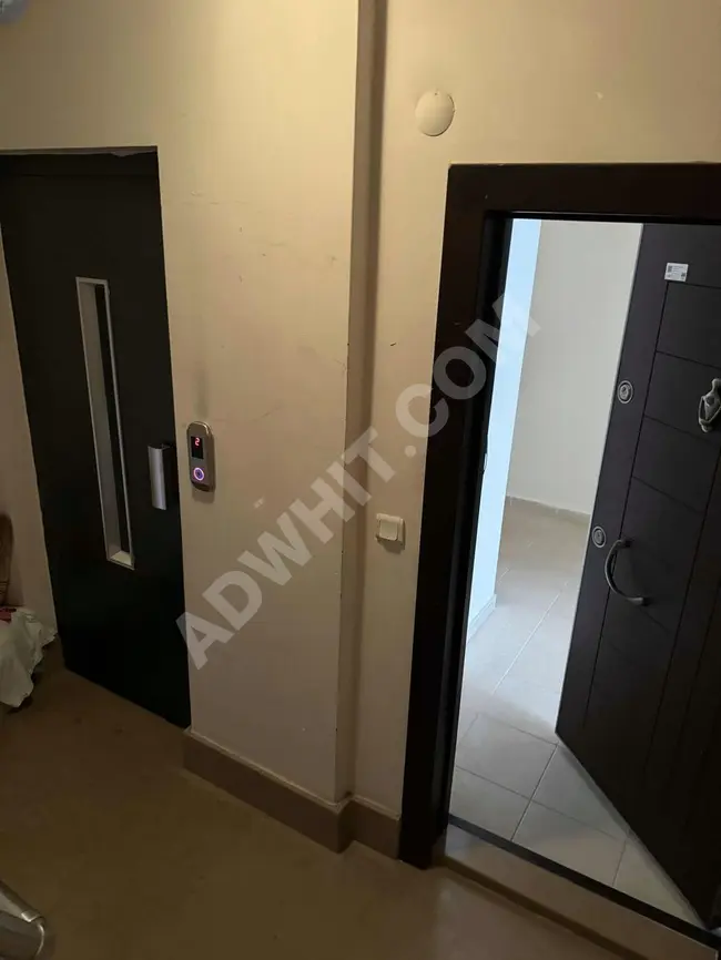 AKKOÇLARDAN SATILIK 3+1 135 M2 ACİL 1.KAT GENİŞ DAİRE