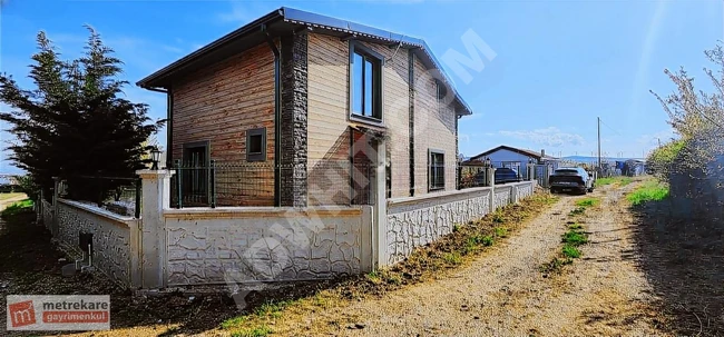 Villa for sale on a plot of land with an area of 500 m²