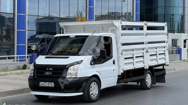 Ford Trucks موديل 2006  جديدة مزود بهيكل مفتوح و  بدون أي عيوب  من HUZUR