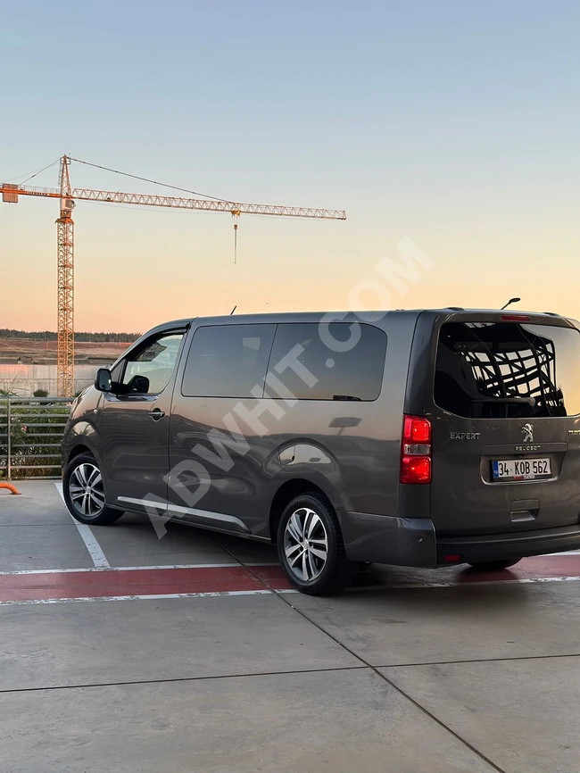 2021 Peugeot Expert Traveller 2.0 BlueHDI