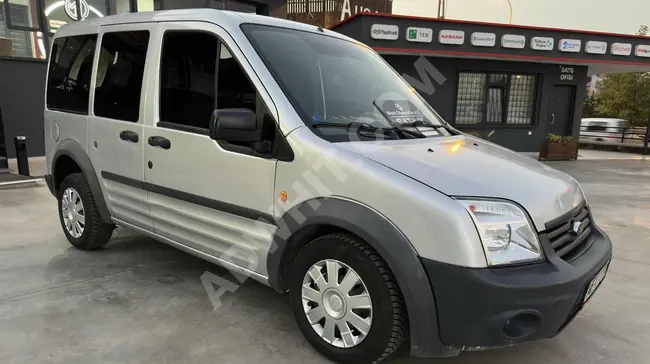 سيارة FORD TOURNEO CONNECT 1.8 TDCİ موديل 2013 بقوة 75 حصان