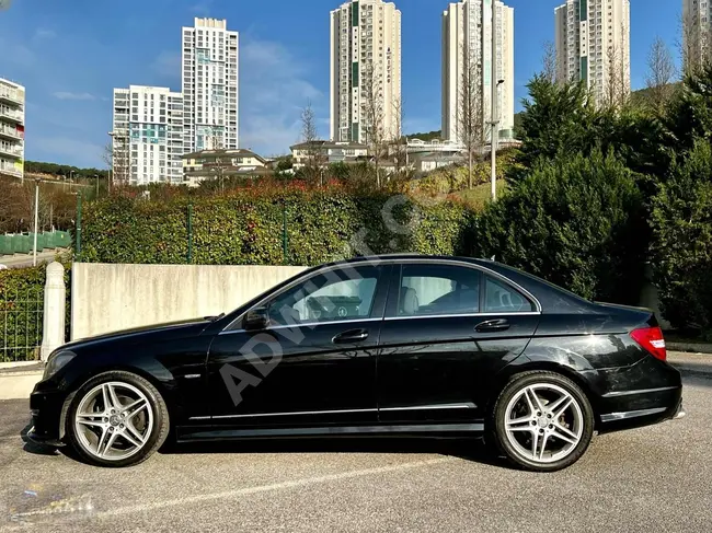 2011 - Mercedes - Benz AMG+FASCINATION - 7-speed transmission - Odometer 138 km - Down payment of 70% and the remainder in installments over 6/10 months - from FIRAT