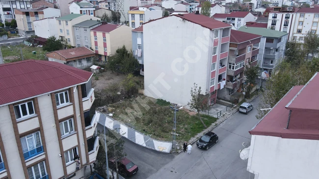 Land with an area of 280 square meters at a corner location, divided and licensed for construction in the ATATÜRK neighborhood, ARNAVUTKÖY area