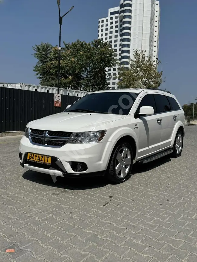 DODGE JOURNEY 2.0 - Diesel - 7 people - Full specifications