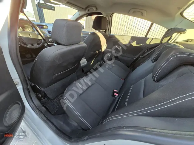 RENAULT FLUENCE 1.5 موديل 2014 ديزل أوتوماتيك - كيلومترات منخفضة