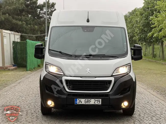 سيارة PEUGEOT BOXER 15M3 موديل 2023 بدون أضرار وبدون طلاء