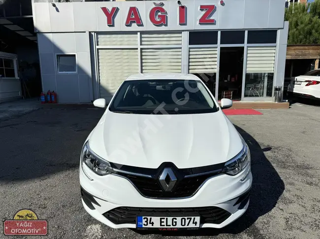 سيارة RENAULT MEGANE 1.3 TCe موديل 2021 76000 كم 140 حصان اوتوماتيك