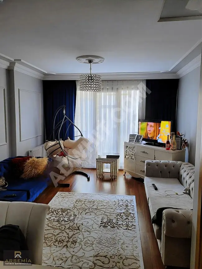 SİLİVRİ YENi MAHALLE SATILIK 3+1 DAİRE 10 YILLIK BİNA GÜNEY CEPH