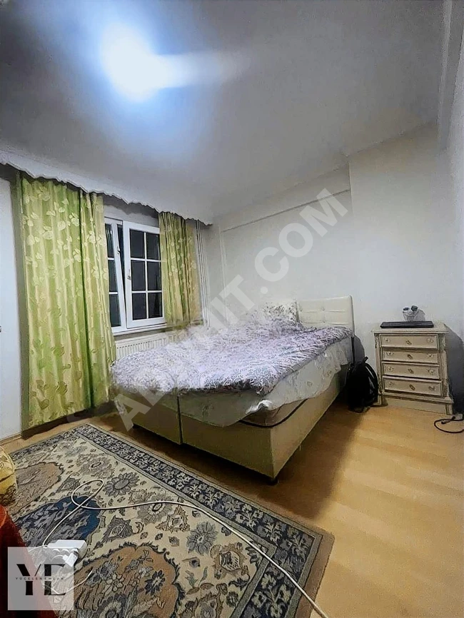 CİHANGİR MAHALLESİNDE 4 KATLI 4+2 FIRSAT DAİRE YÜCELEN EMLAK'TAN