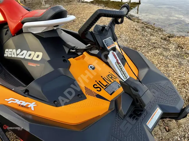 JETSKI SEA-DOO SPARK TRIX - with 90 horsepower, with iBR braking system, reverse gear, sporty, with additional features