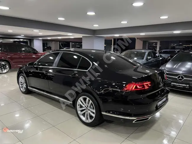 VOLKSWAGEN  PASSAT  2.0 TDI ELEGANCE 2021 - بدون عيوب , مقاعد جلد بلون بني , جنوط 18 بوصة , كاميرا رؤية خلفية