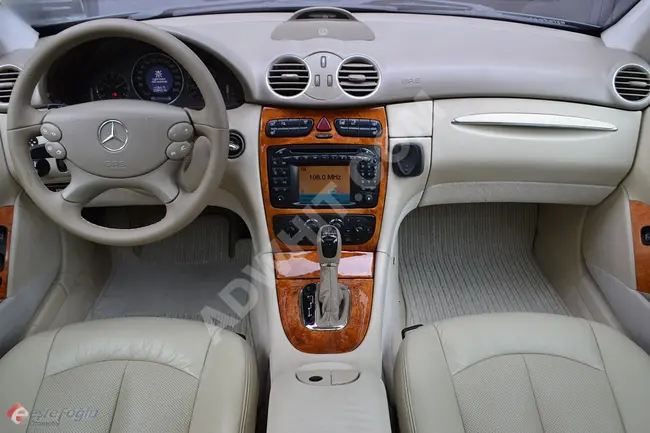 Mercedes - Benz CLK 240 عداد 202.000 كم موديل2002  لون أخضر داخلية بيج بدون مثيل من EŞREFOĞLU