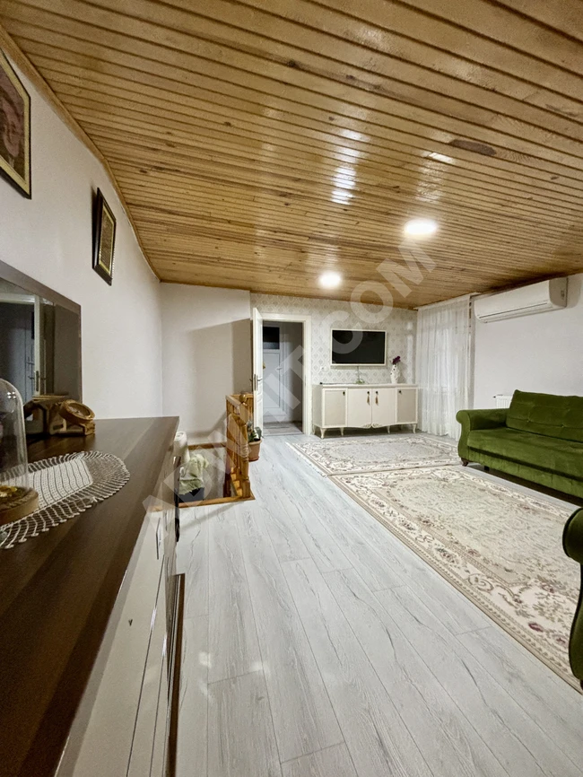 Upper duplex apartment 3+1 in Sancaktepe