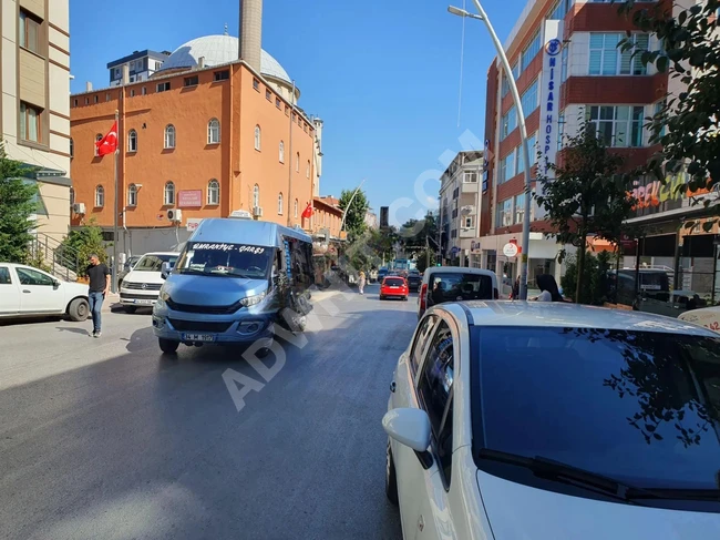 TUNÇ EMLAK ÜRANİYE في شارع CADDE محل للإيجار