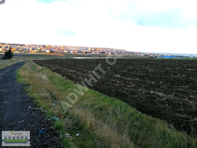 Land suitable for building 6 floors, with an area of 1000 square meters - by AVRUPA GAYRİMENKUL