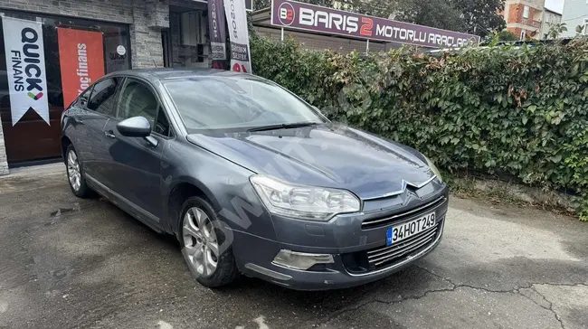 سيارة CITROEN C5موديل 2009  إمكانية تقسيط عبر بطاقة الائتمان حتى 12 شهرًا .